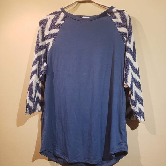 LuLaRoe Randy Blue Polyester, Spandex T-shirt - Picture 2 of 7